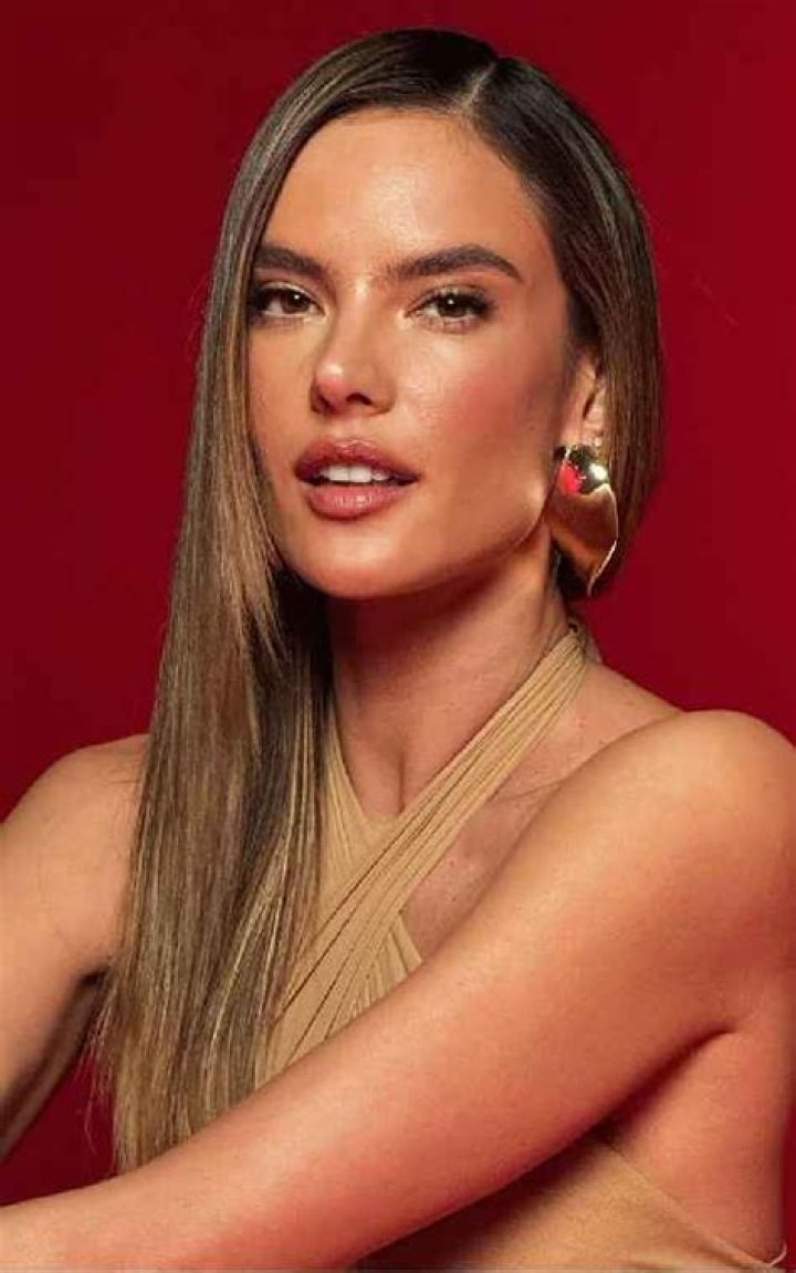 Alessandra Ambrosio Net Worth: Details About House, Modeling, Income - SarkariResult