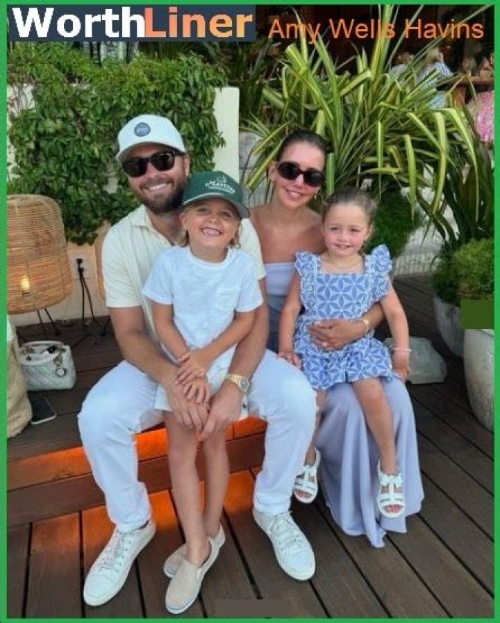 Alexa Havins Net Worth, Earnings, Married Life, Husband, Children, Wiki-Bio