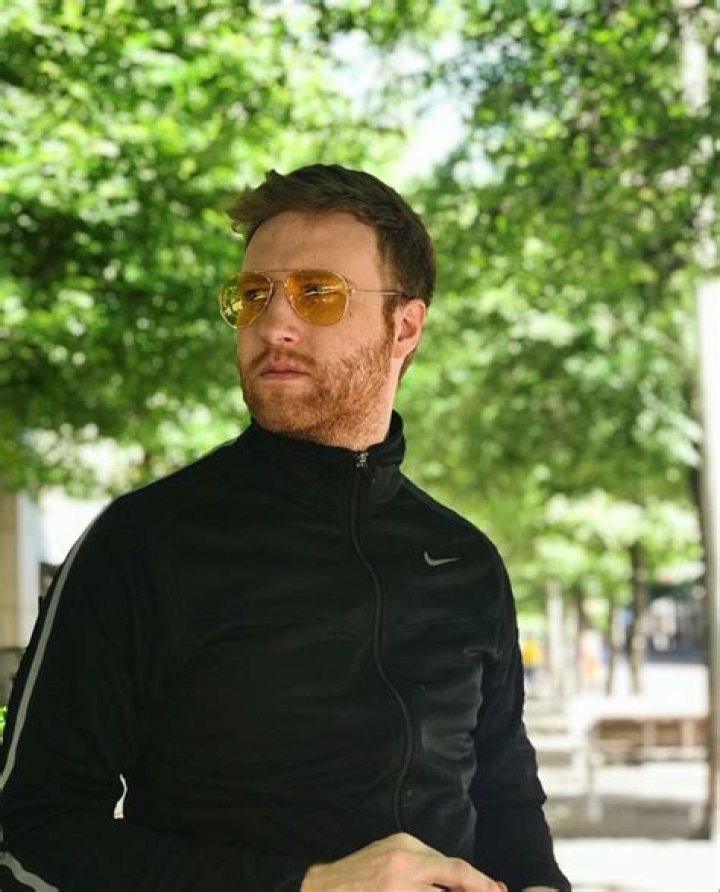 Andrew Siwicki Net Worth, Salary, Earnings, Dating, Facts, Wiki-Bio