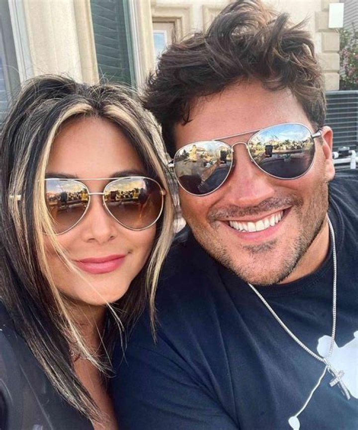 Are Jionni LaValle and Wife Snooki Blissfully Married?