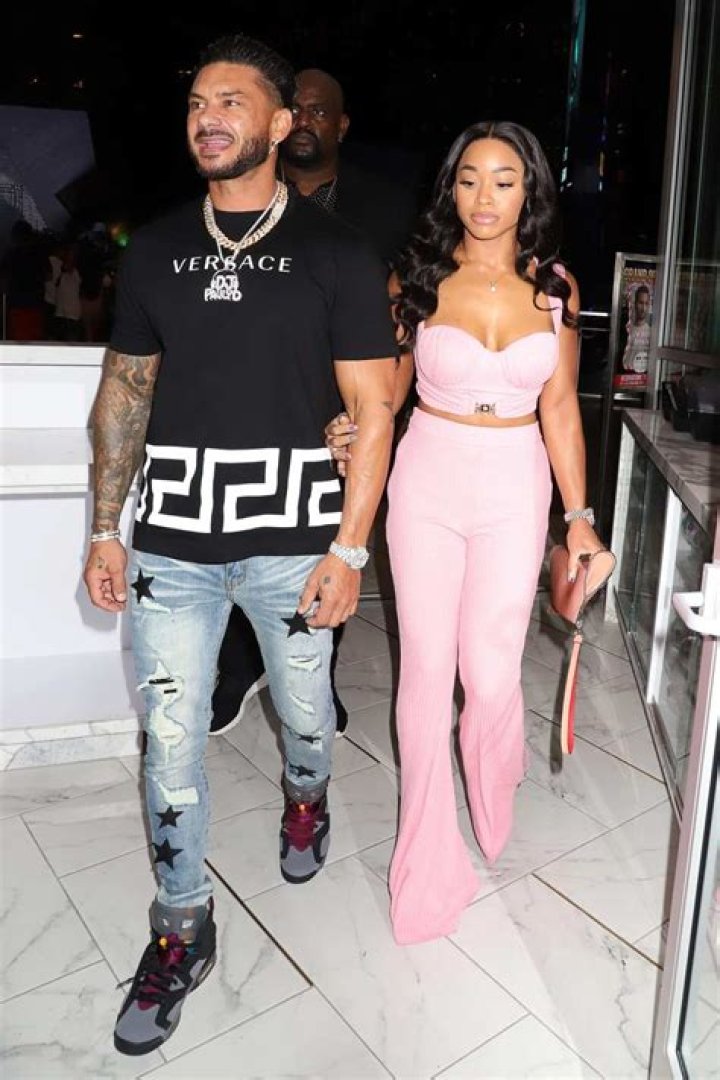 Are Pauly D and Nikki Engaged? Is Pauly D Still with Nikki in 2024? - SarkariResult