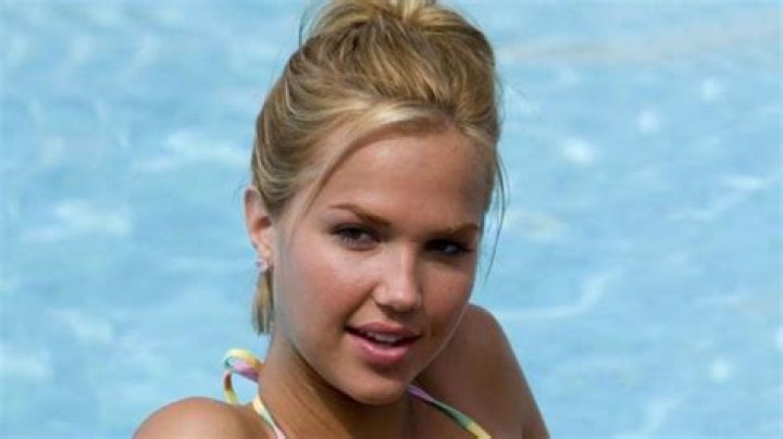 Arielle Kebbel Height, Weight, Measurements, Bra Size, Shoe Size