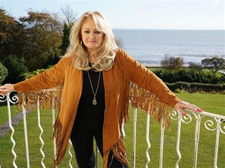 Bonnie Tyler Net Worth: Details About Singing, Age, Home, Income, Career - SarkariResult