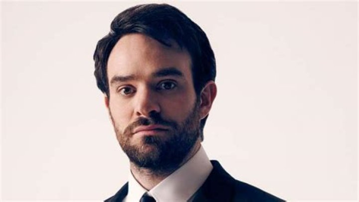 Charlie Cox Height, Weight, Measurements, Shoe Size