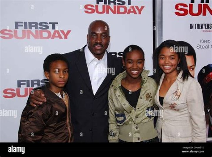 Clifton Powell Wife, Married, Net Worth, Family, Siblings, Children, Wiki, Bio