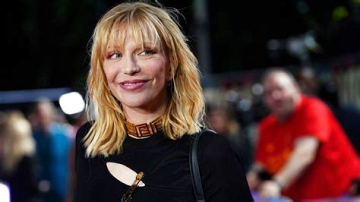 Courtney Love Net Worth: Details About Age, Twitter, Movies, Instagram - SarkariResult
