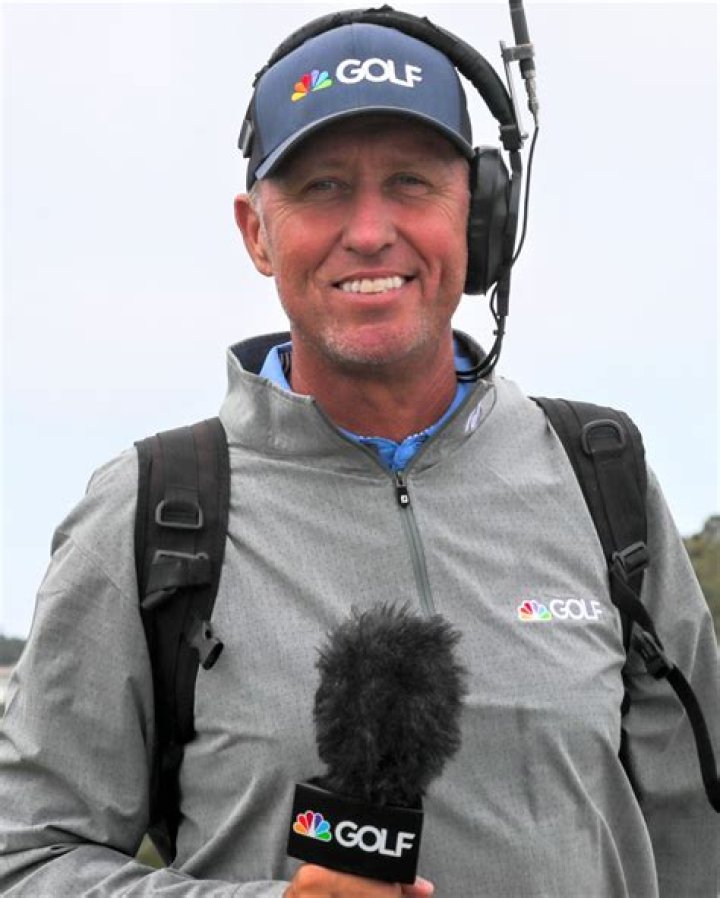 Daniel MacKay Net Worth: Career, Family, Age, Income, Wiki, Bio, All You Need to Know - SarkariResult