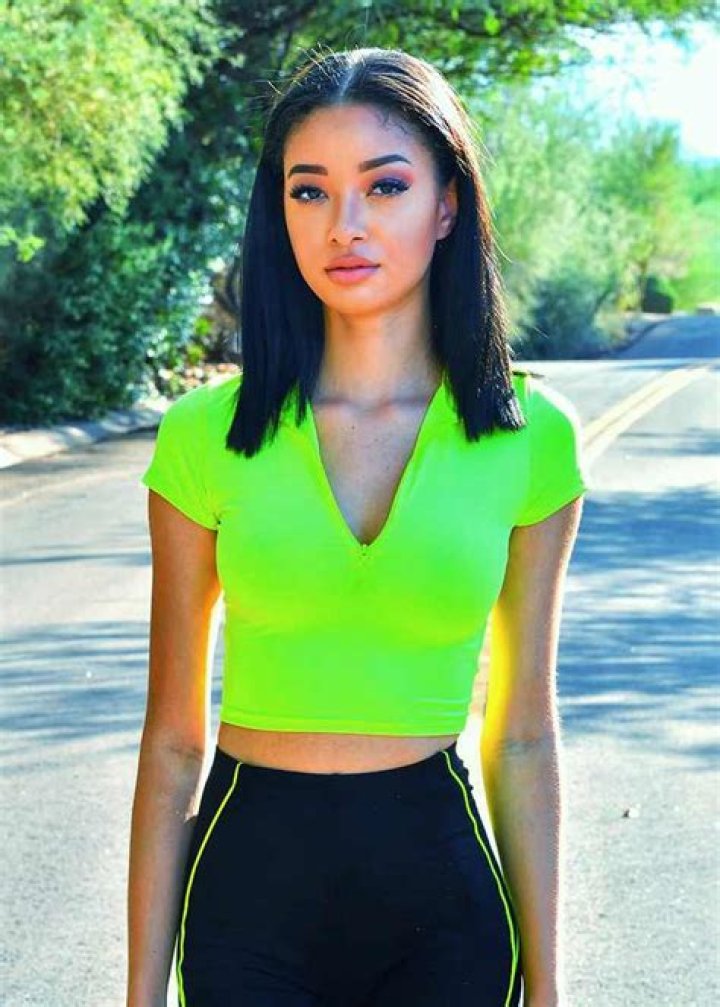 Demi Sims Wiki, Bio, Age, Parents, Sister, Girlfriend, Boyfriend, Height