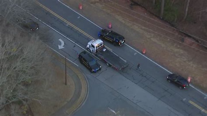 Dodgen Middle School Accident News, 12-Year-Old Boy Suffers ‘Serious Injuries’ After Being Hit By Car, Cobb County Police Say - SarkariResult