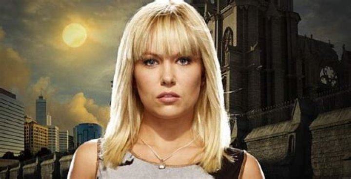 Emilie Ullerup Height, Weight, Body Measurements, Bra Size, Shoe Size