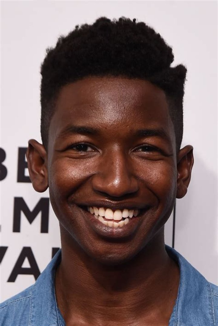 How much is Mamoudou Athie' Net Worth?