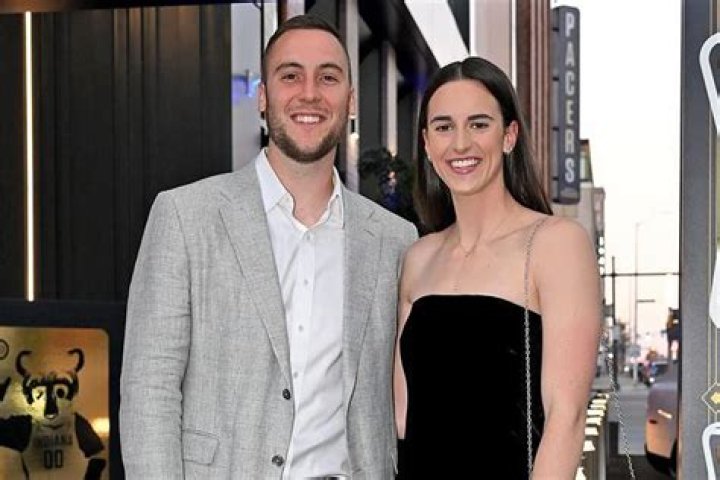 Is Caitlin Clark Pregnant? Who Is Caitlin Clark's Boyfriend, Connor McCaffrey? - SarkariResult