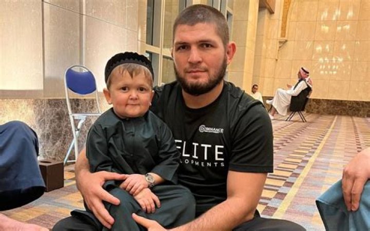 Khabib Nurmagomedov Parents, Know About Father Abdulmanap Nurmagomedov - SarkariResult