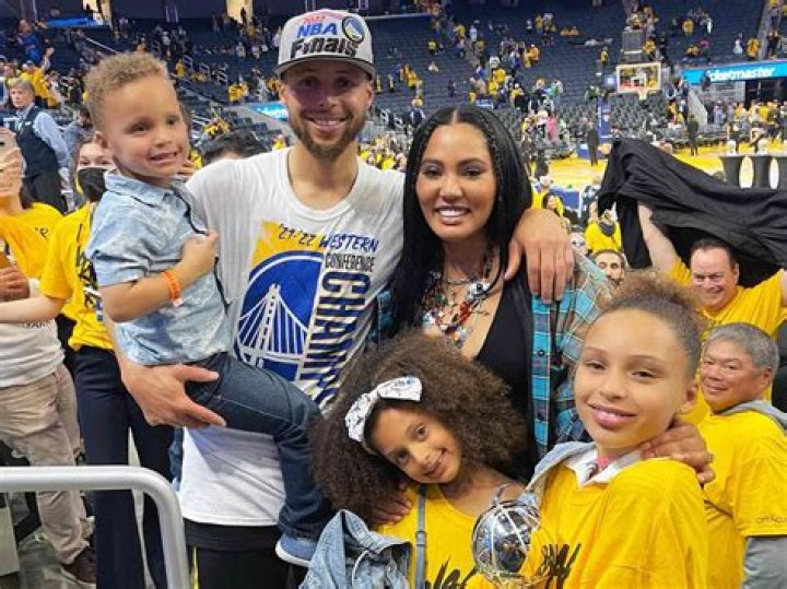 Kyle Walker's Personal Life: Pregnancy Rumors and Introducing Kyle Walker's Wife - SarkariResult