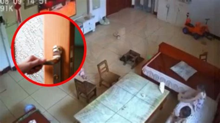 La Niña Y El Machete Abre La Puerta Caso video – no debiste abrir la puerta niña