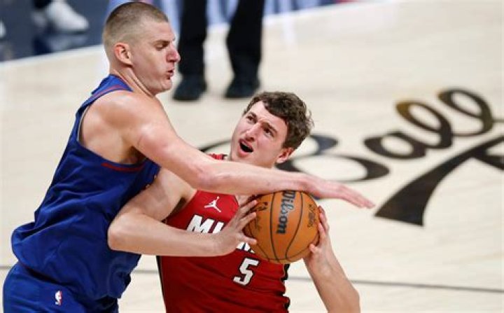 Meet Nikola Jokic – Serbian Professional Basketball Player – Let’s Discuss His Age, Wife, Brothers & Everything