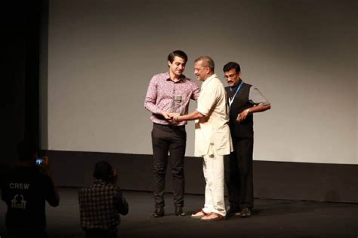 Nana Patekar Net Worth: Details About Movies, Assets, Age, Income, Career - SarkariResult