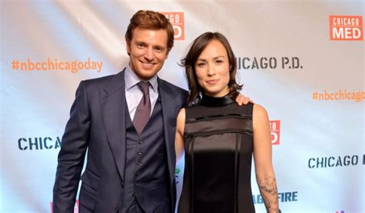 Nick Gehlfuss wife, net worth, married, children, height, wiki, and bio