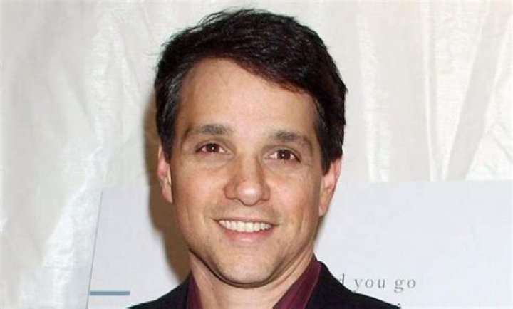 Ralph Macchio Height, Weight, Body Measurements, Shoe Size