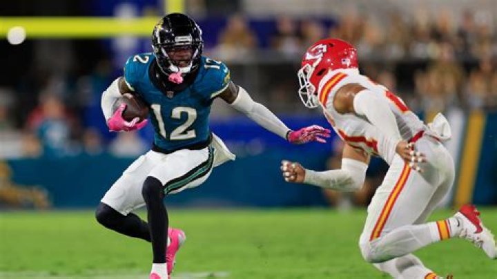 Travis Hunter injury update: Colorado football star taken to hospital during game - SarkariResult